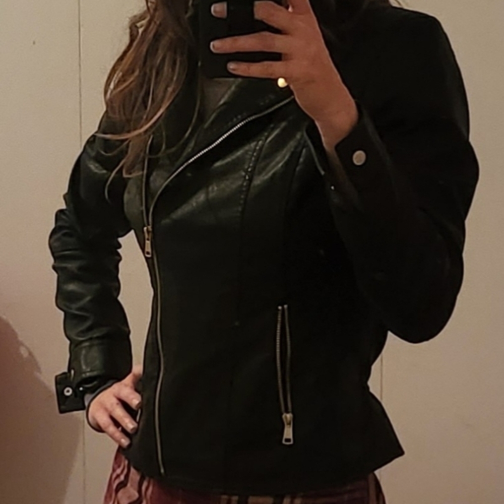 Women's faux leather motorcycle jacket